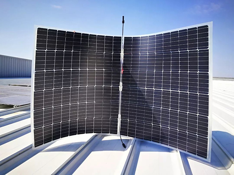 柔性光伏和剛性光伏的區別，柔性和硬性太陽能板主要區別