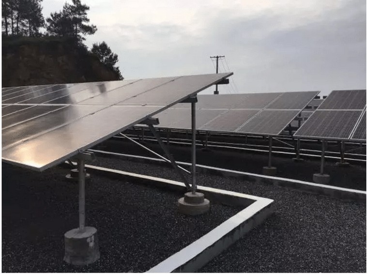 光伏發電功率突然上不去了？