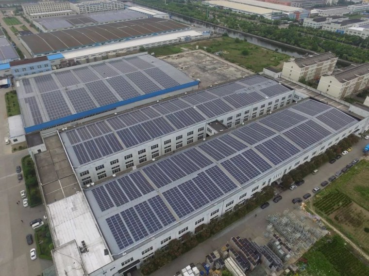  檢查光伏組件黏合時，關注哪些方面